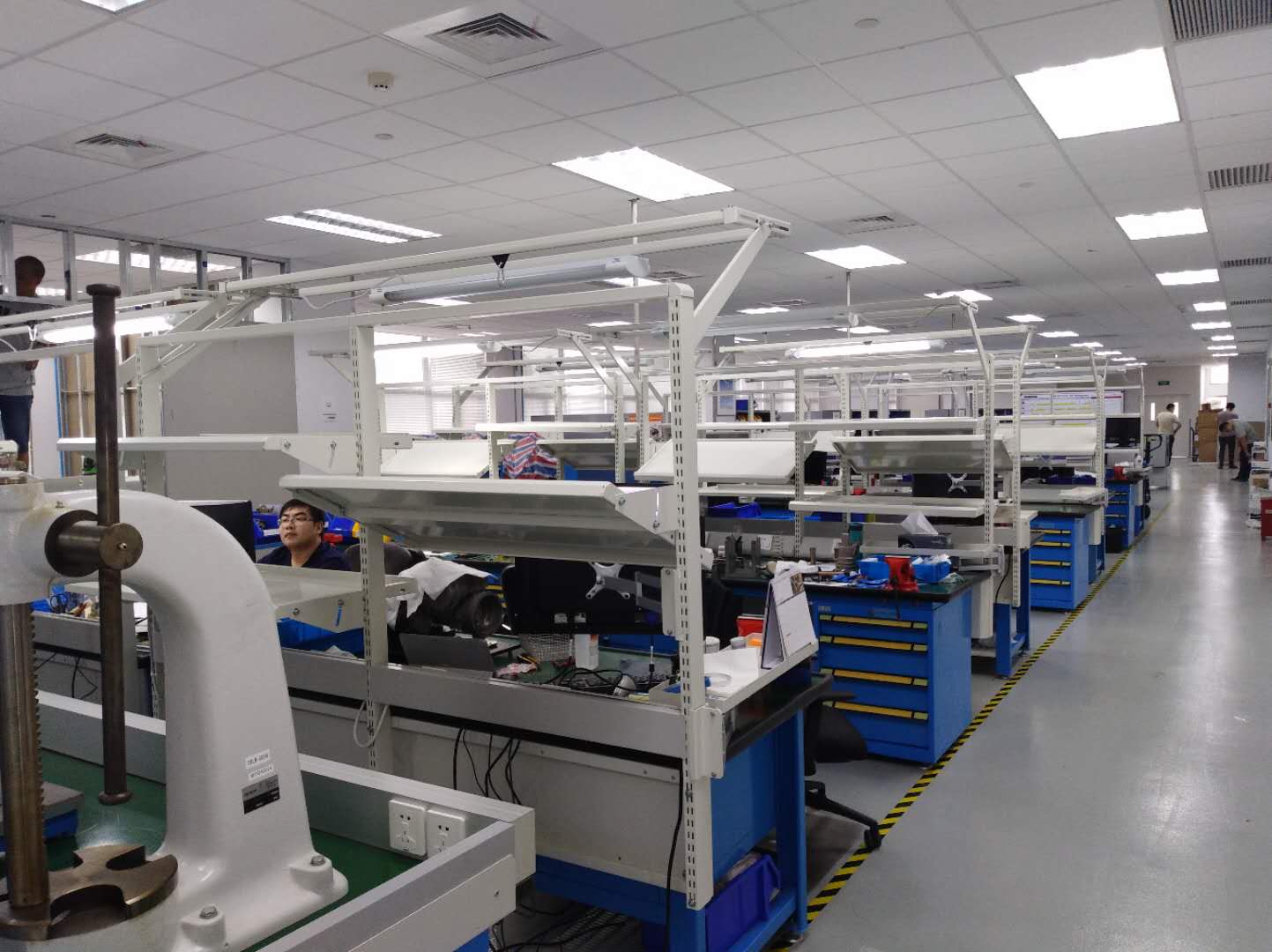 โต๊ะทำงานป้องกันไฟฟ้าสถิตย์สำห - Electronics Repair Workbench บทวิจารณ์และราคา